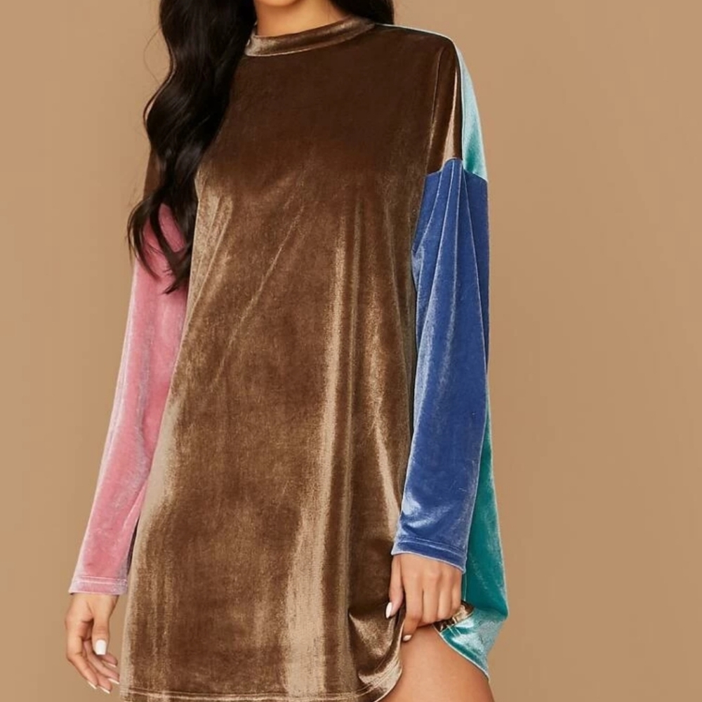 DROP SHOULDER CUT-AND-SEW VELVET DRESS - Picture 4 of 6